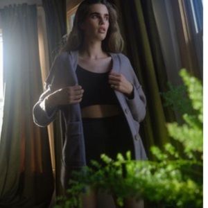 URBAN OUTFITTERS CARDIGAN💗💗